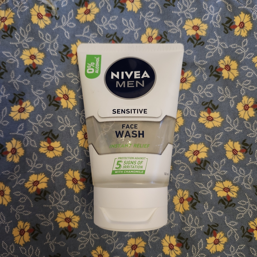 Nivea Men Sensitive Face Wash
